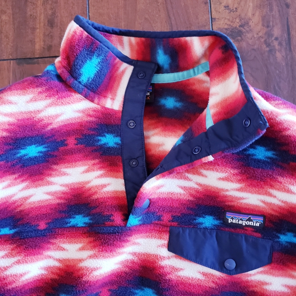 Patagonia Women’s Wild Desert Synchilla Snap T Fleece Pullover Red Aztec Print M - Picture 13 of 16